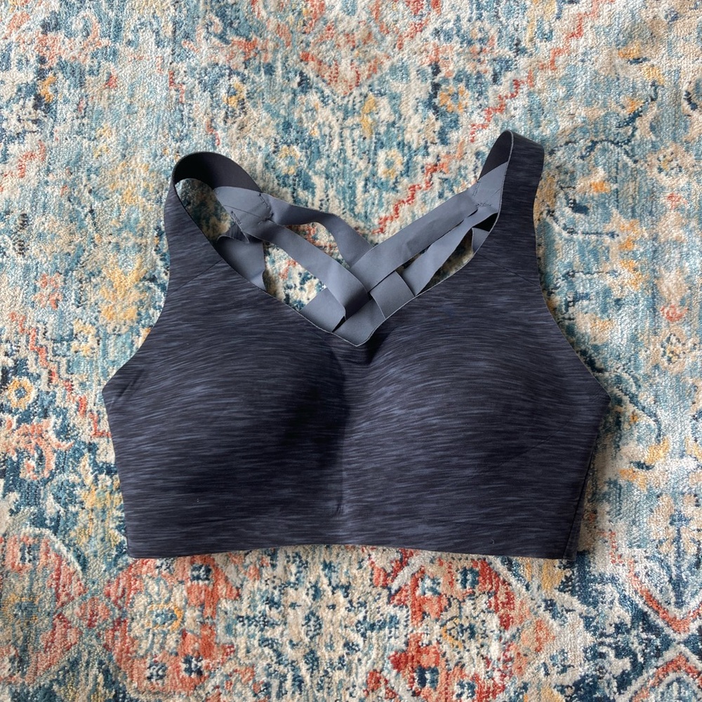 Lululemon Enlite Bra - 32D